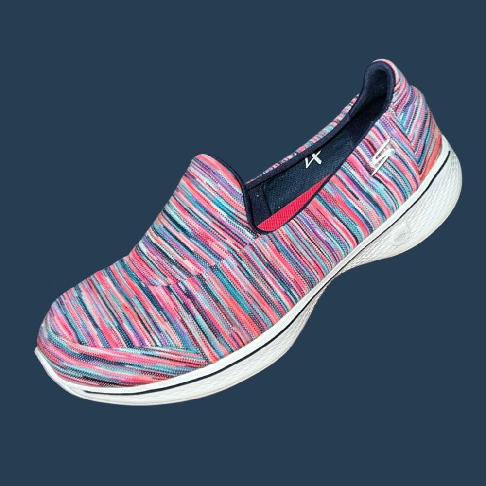 Skechers Women's Go Walk 4 Merge Slip On Shoe Size 10